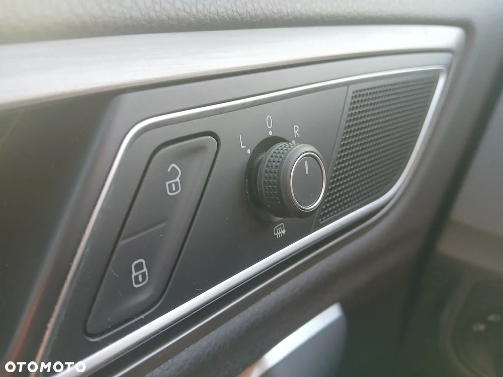 Volkswagen Golf Sportsvan VII SV 1.6 TDI BMT Comfortline DSG - 25