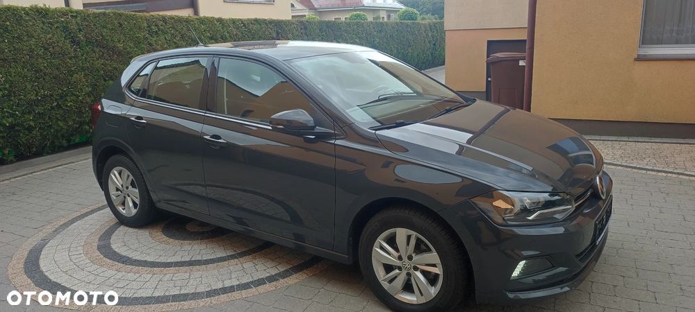 Volkswagen Polo - 5