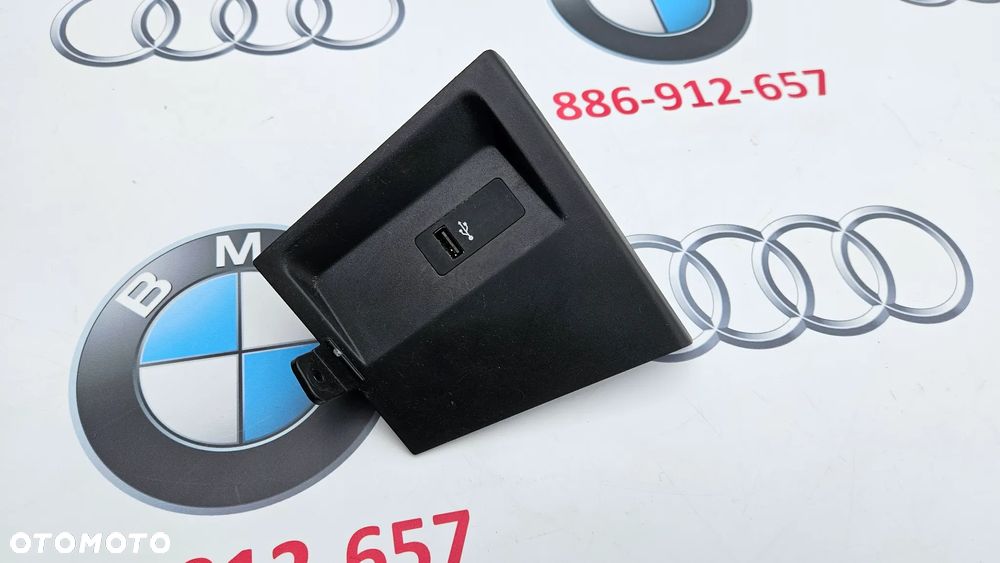 6820397 Podwójne Gniazdo USB BMW 1 F40 X1 F48 X2 F39 Mini Cooper F54 F60 X3 G01 X4 G02 7 G11 - 2