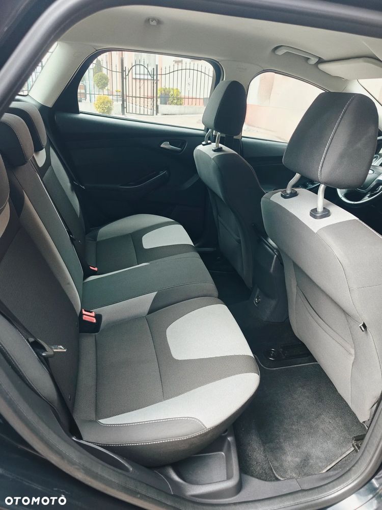 Ford Focus 1.6 TDCi DPF Champions Edition - 21