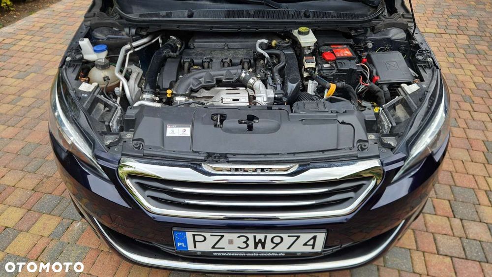Peugeot 308 - 24