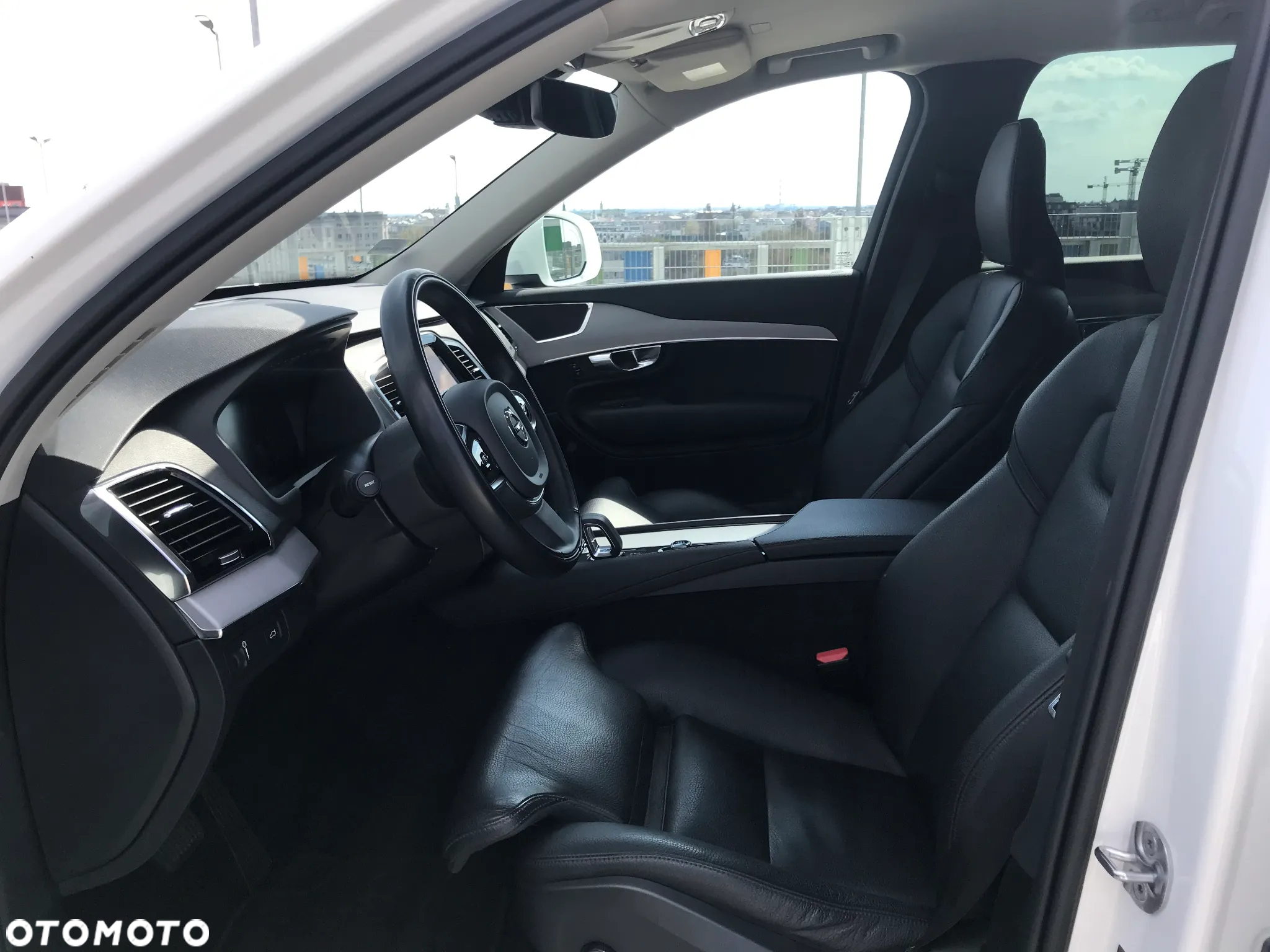 Volvo XC 90 - 24