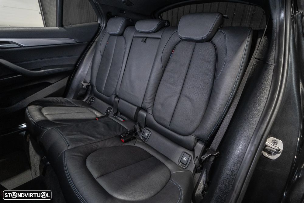 BMW X2 sDrive18i Aut. M Sport - 28