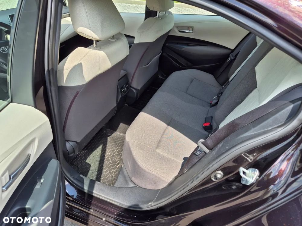 Toyota Corolla 1.6 Comfort - 21