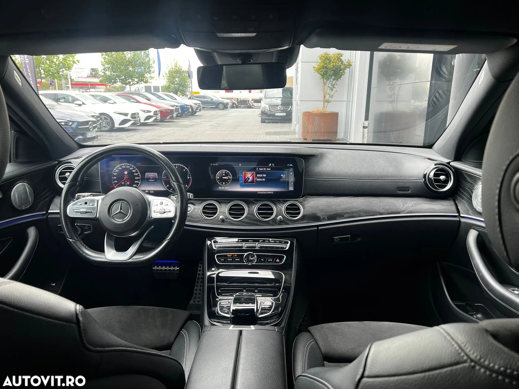 Mercedes-Benz E 220 d 4MATIC Aut. - 11