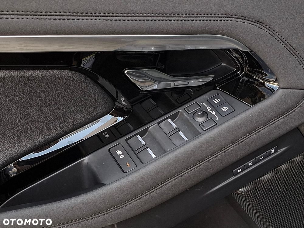 Land Rover Range Rover Evoque 2.0 D200 mHEV R-Dynamic SE - 19