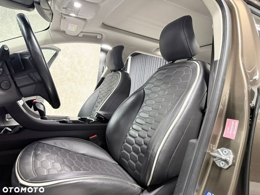 Ford Mondeo Vignale 2.0 TDCi 4WD PowerShift - 27