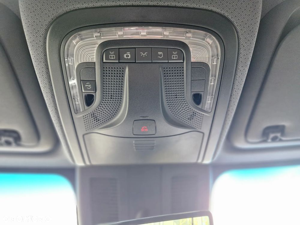 Mercedes-Benz Sprinter - 26