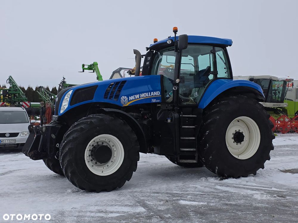 New Holland T8.330 PC 2011R - 28
