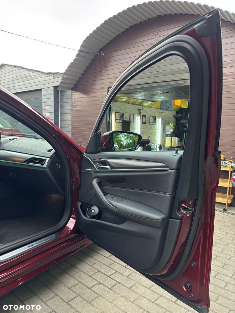 BMW Seria 5 - 10
