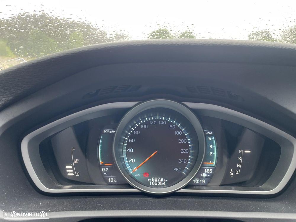 Volvo V40 2.0 D3 Volvo Ocean Race Geartronic - 9