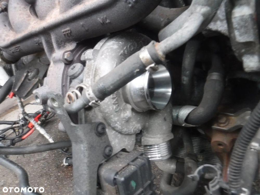 Volvo XC60 2.4 D5 turbina 31219687 nastawnik - 1