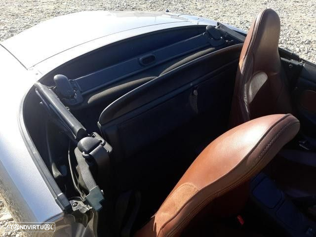 Peças Mazda MX-5 II (NB) 1.6 16V Phenix 2002 - 8