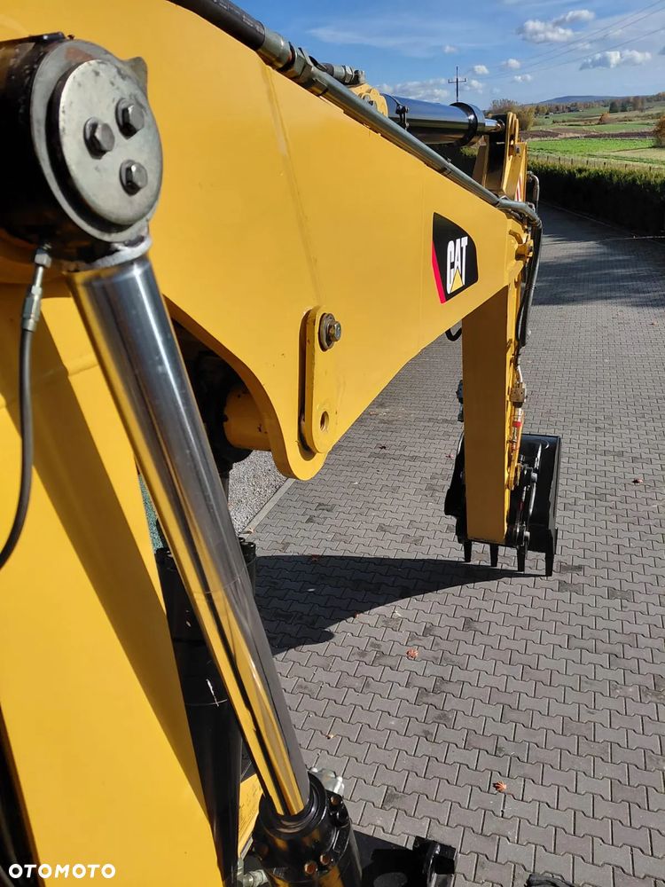 Caterpillar CAT 313 D - 16