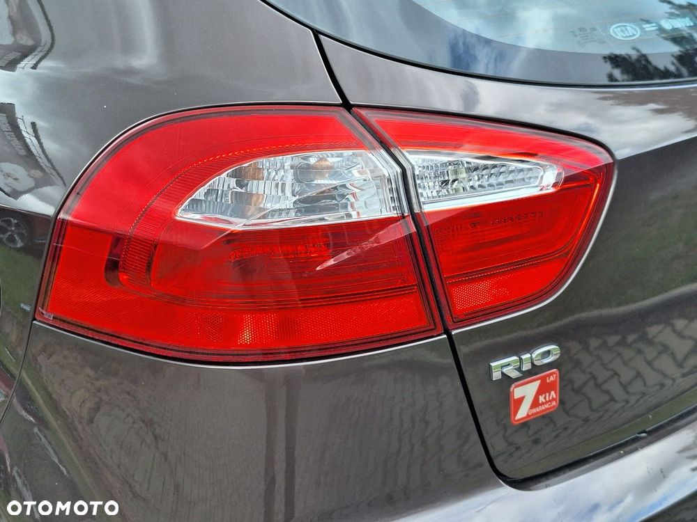 Kia Rio 1.2 M - 29