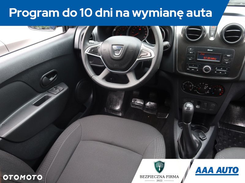 Dacia Sandero - 8