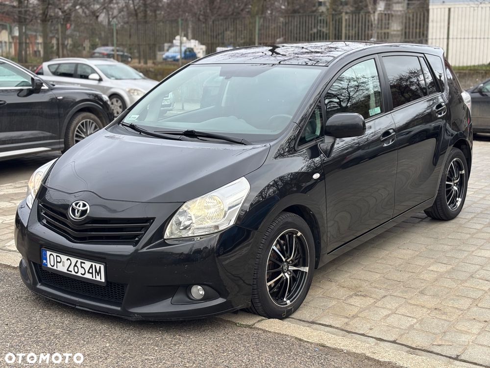 Toyota Verso 2.2 D-CAT Sol Plus 7os - 1