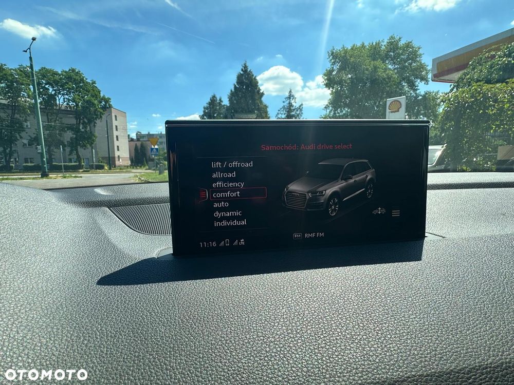 Audi Q7 - 12