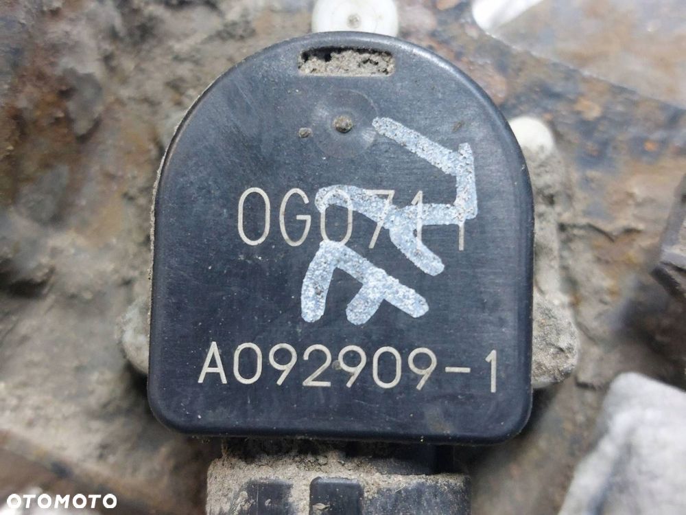 CZUJNIK POZIOMOWANIA ŚWIATEŁ XENON TYŁ MITSUBISHI ASX I 8303A016 - 2