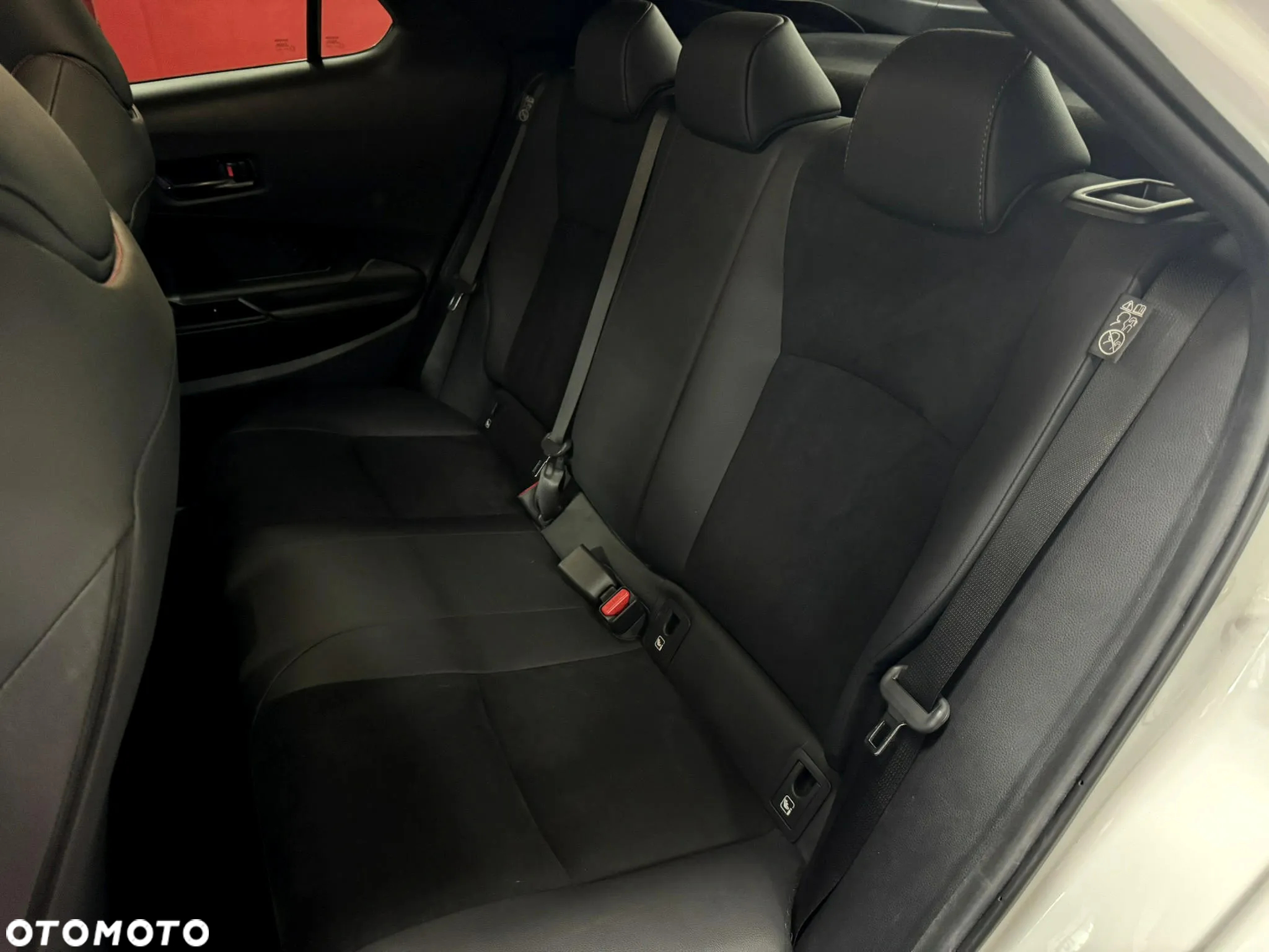 Toyota C-HR 2.0 Hybrid Dynamic Force GR Sport - 18