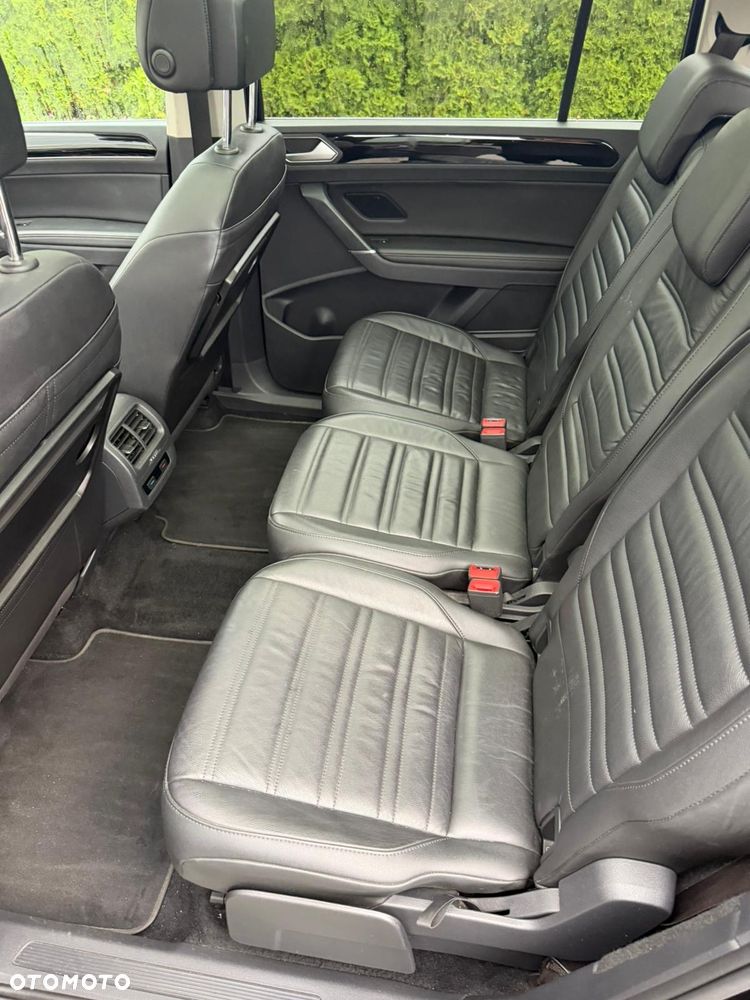 Volkswagen Touran 2.0 TDI BMT Highline DSG - 16