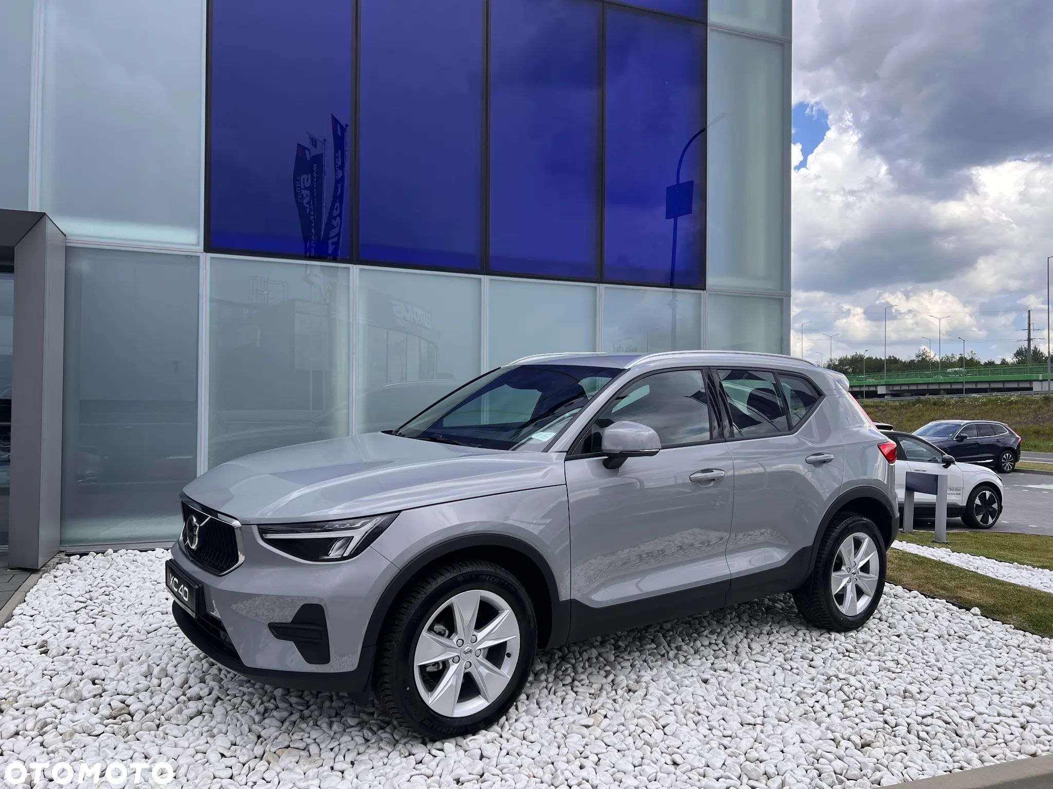 Volvo XC 40 B3 Core - 1