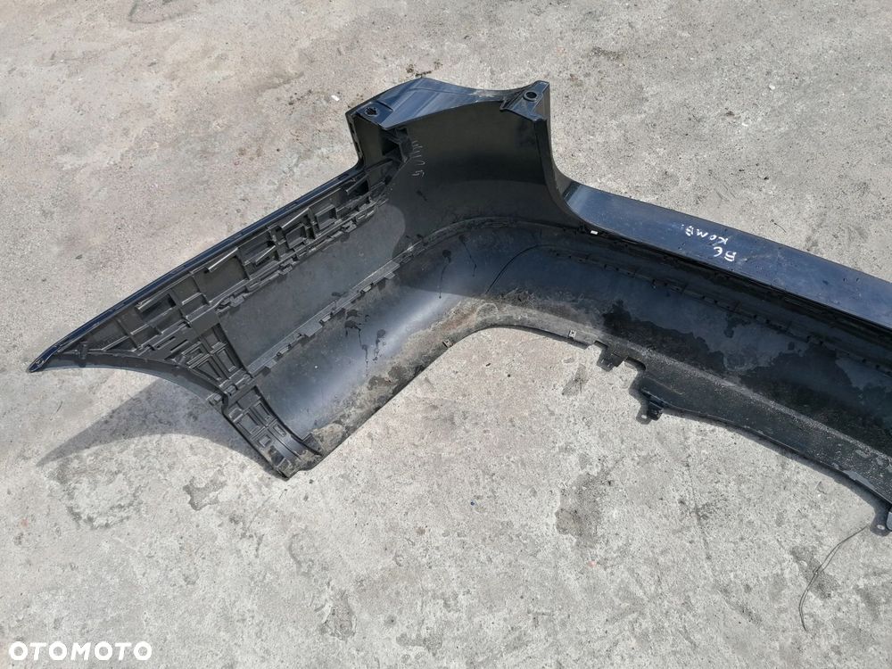 Zderzak tył Volkswagen Passat B6 Kombi - 2