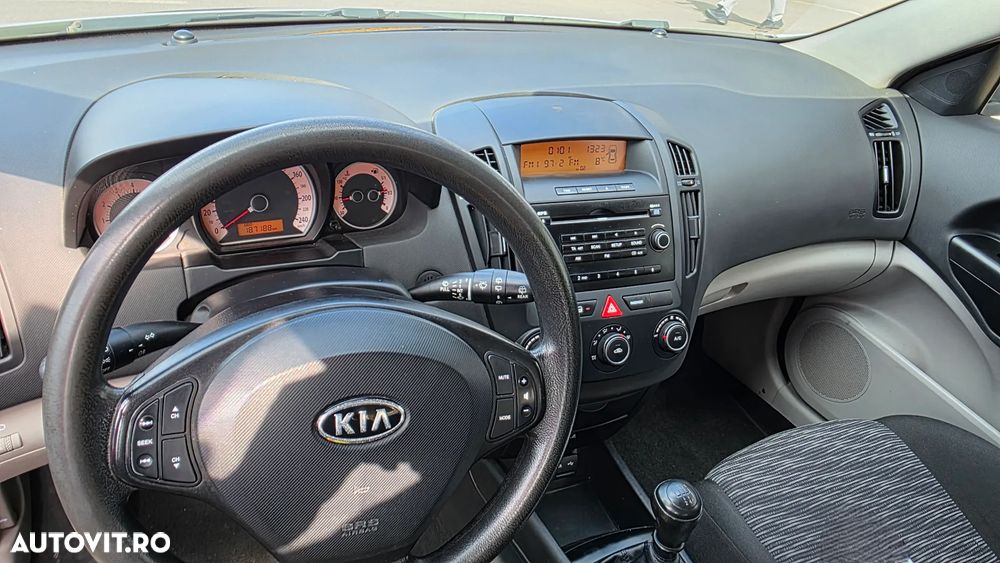 Kia Ceed 1.4 GSL BEST - 9