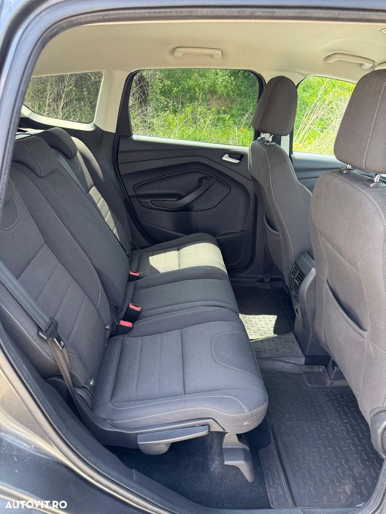 Ford Kuga 2.0 TDCi 2x4 SYNC - 7