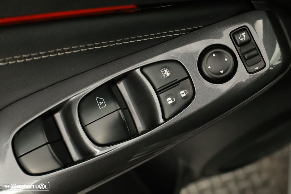 Nissan Juke 1.0 DIG-T Tekna - 20