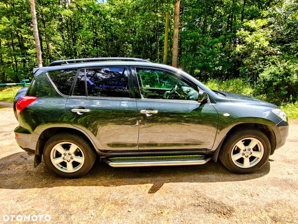 Toyota RAV4 2.0 VVT-i Prestige - 3
