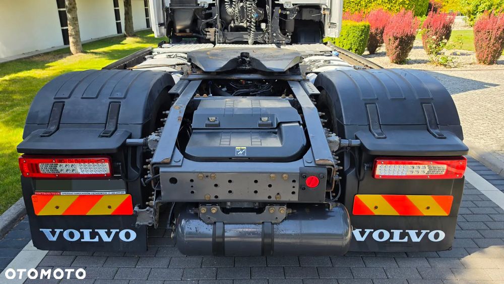 Volvo VOLVO///FH///500///2017///XENONY///ALUMINIOWE FELGI///ZABUDOWY MIĘDZYOSIOWE///TELEWIZOR///KONTRAKT SERWISOWY///STAN DOBRY - 14