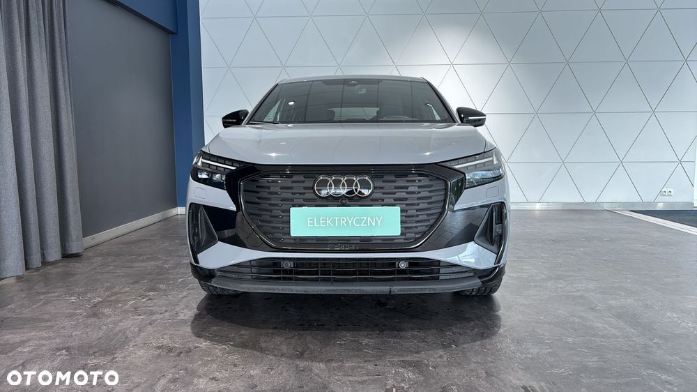 Audi Q4 e-tron - 9