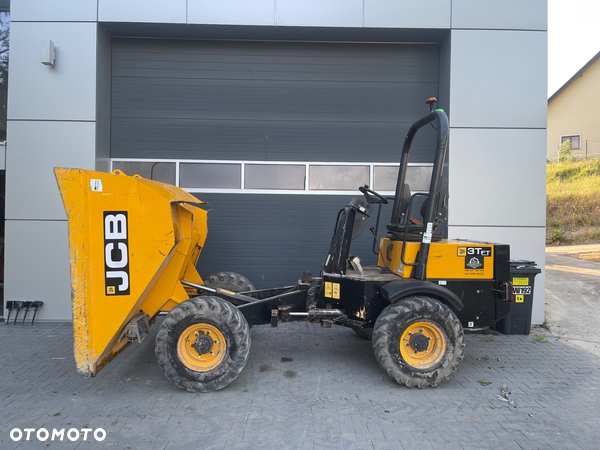 JCB 3TFT