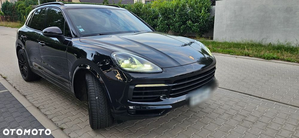 Porsche Cayenne S - 16
