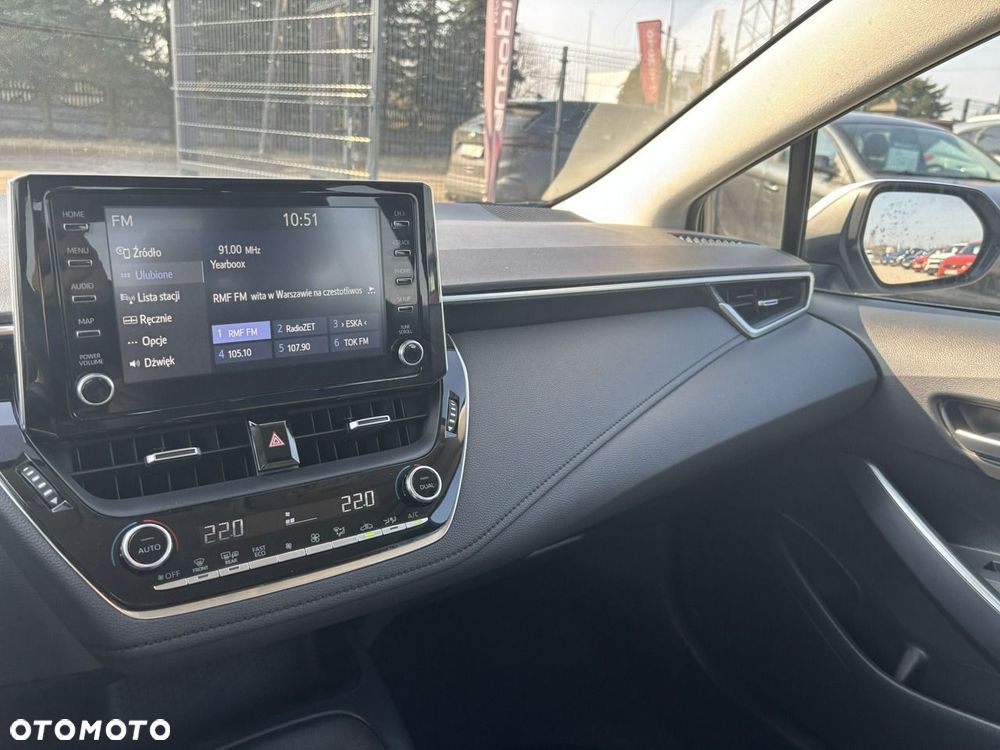 Toyota Corolla - 26