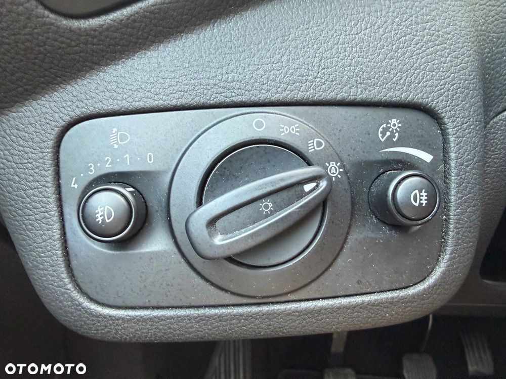 Ford C-MAX 1.5 EcoBoost Start-Stop-System Titanium - 27