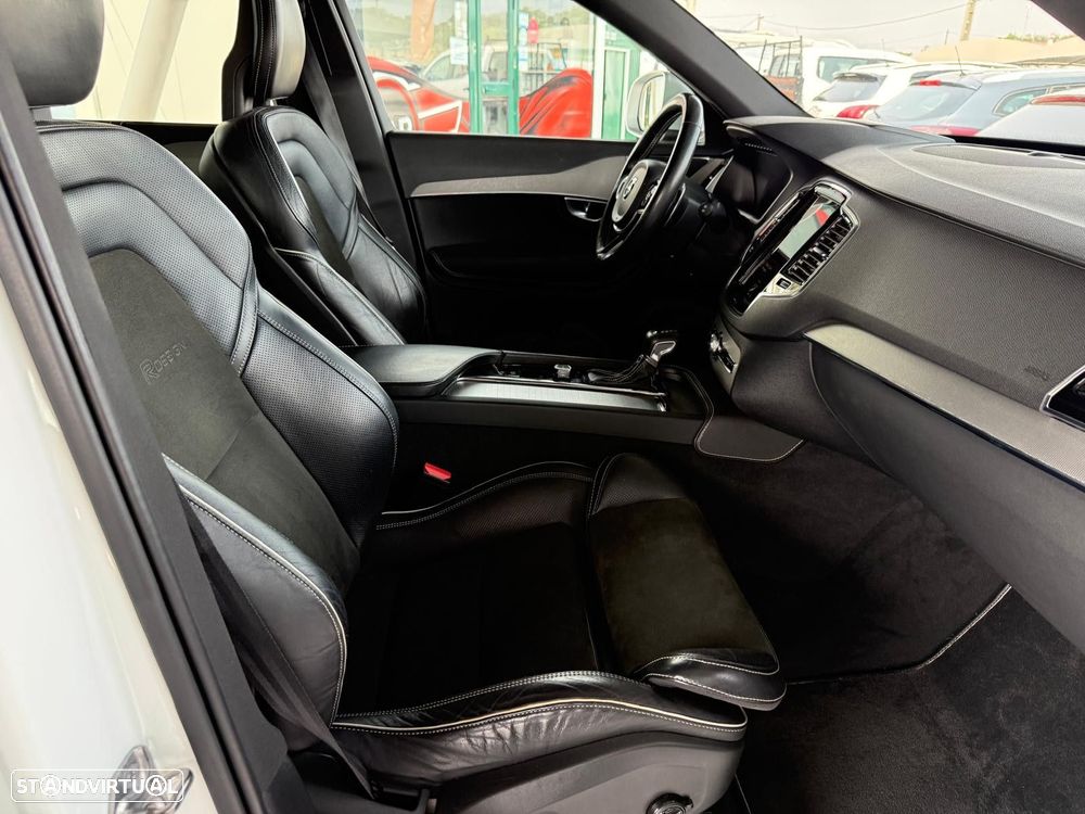 Volvo XC 90 2.0 D4 R-Design - 23