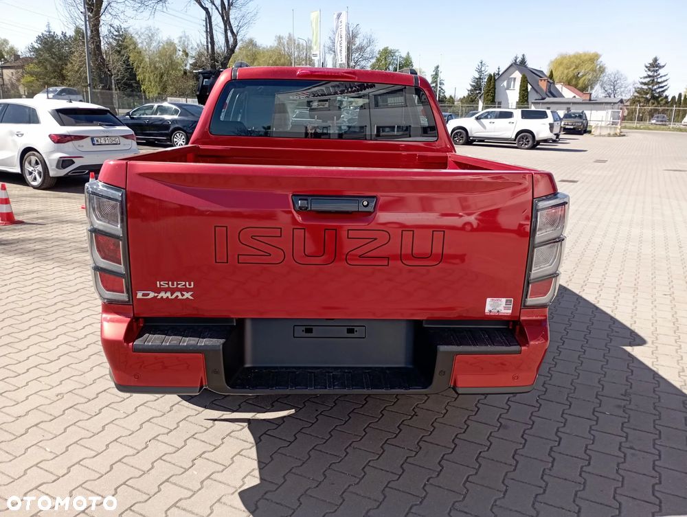 Isuzu D-Max 1.9 DC LSE - 11