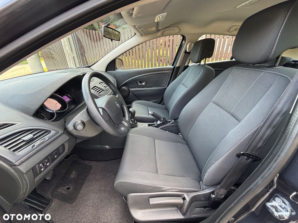 Renault Megane 1.6 16V 100 Expression - 16