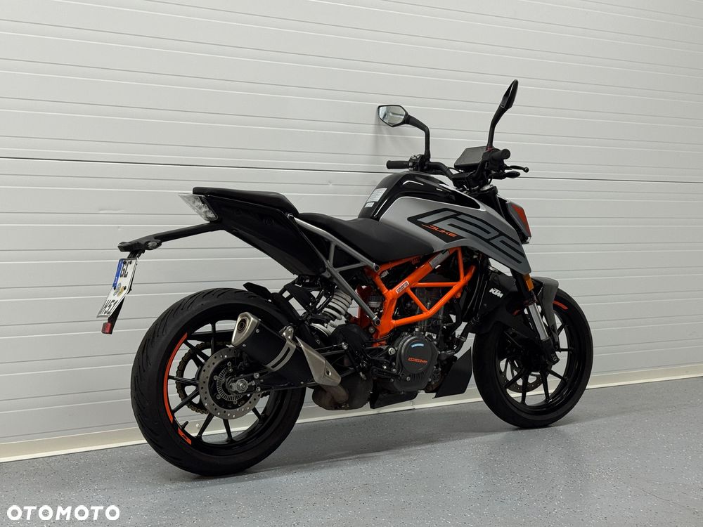 KTM Duke - 3
