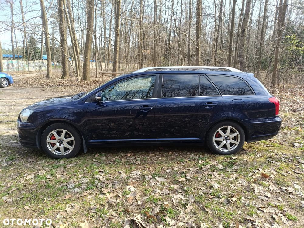 Toyota Avensis 2.0 D-4D - 3