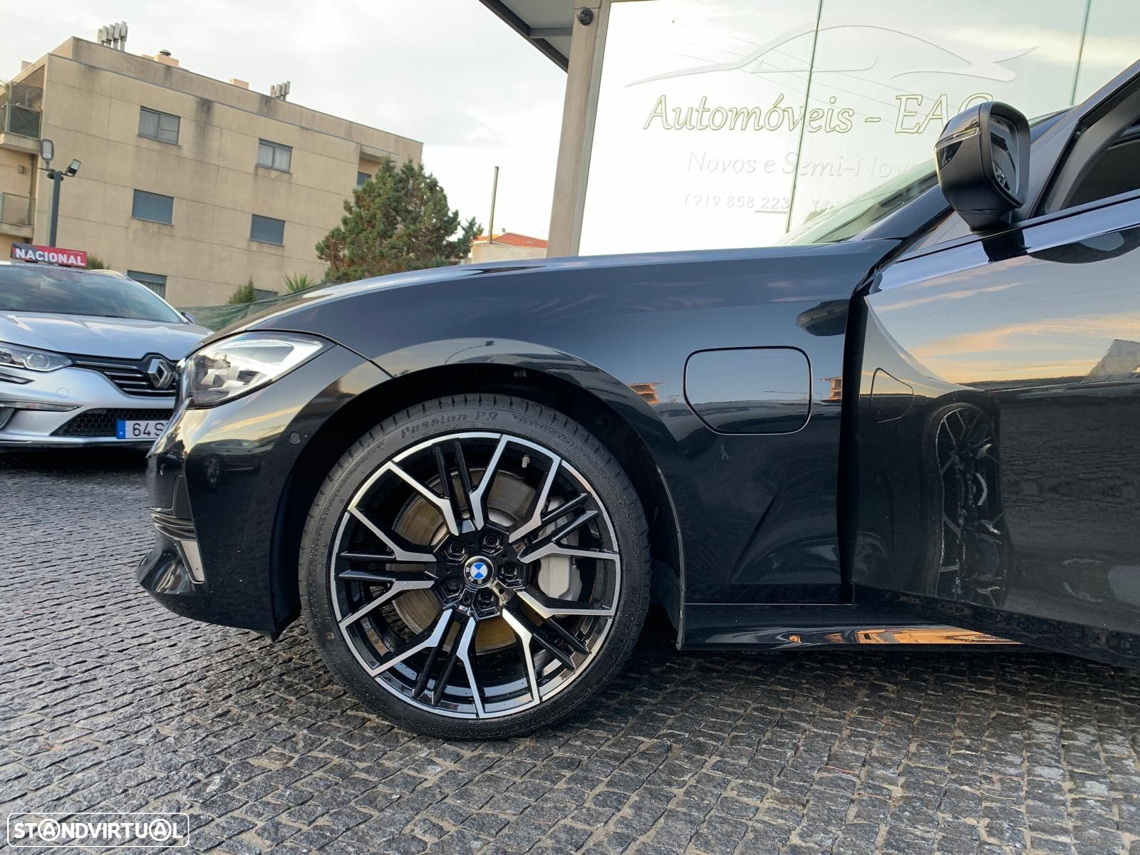 BMW 330 - 14