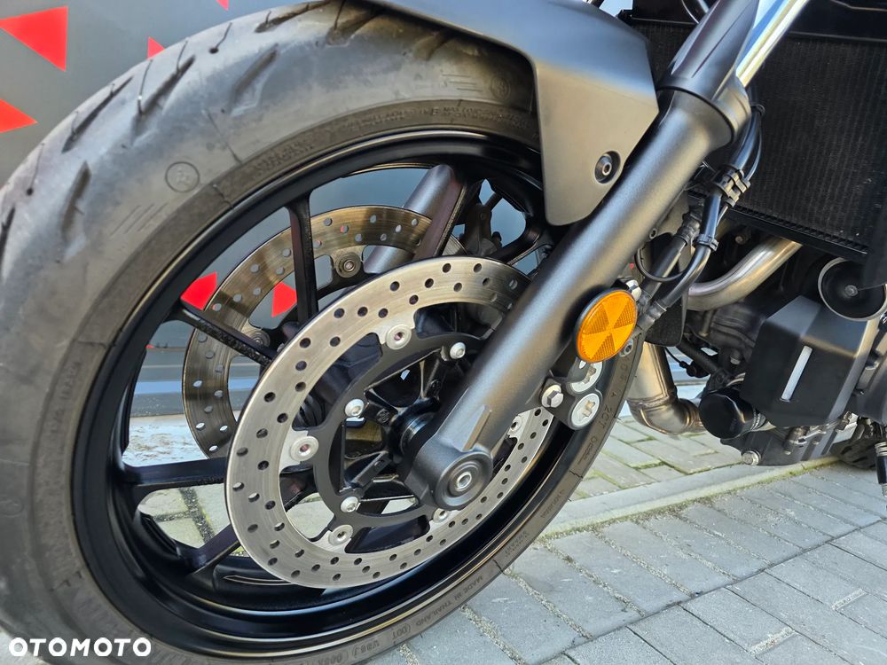 Yamaha MT - 15