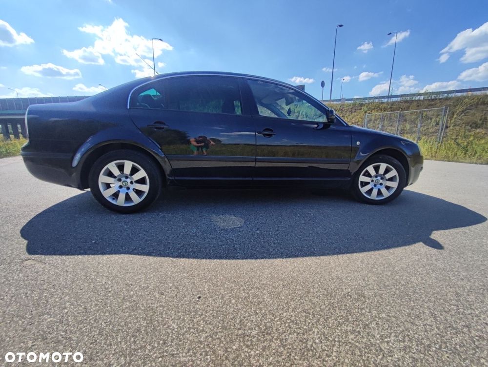 Skoda Superb 1.9 TDI Ambiente - 9