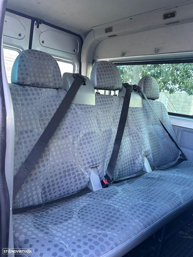 Ford Transit 330L 2.2 TDCi - 12