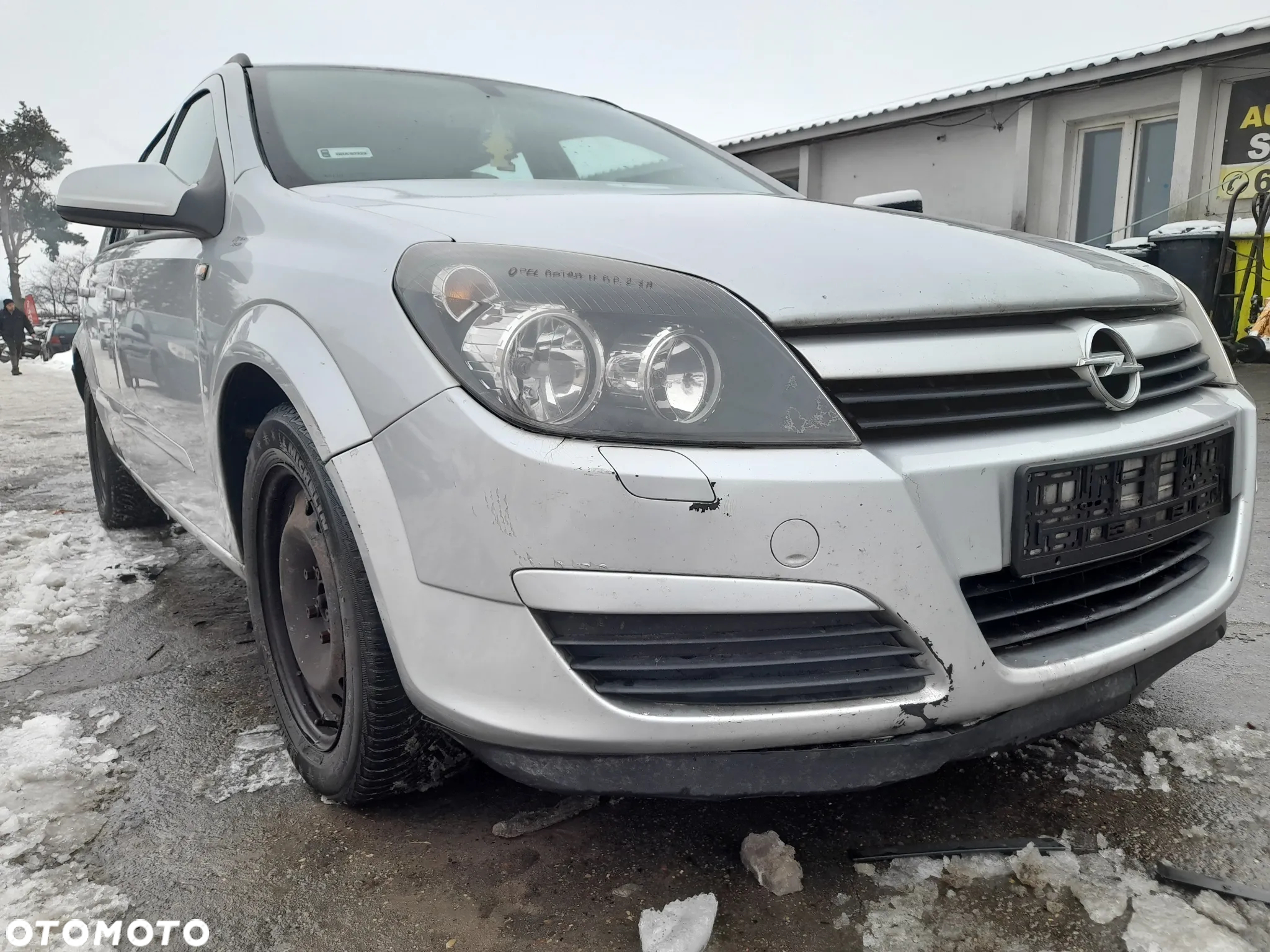 OPEL ASTRA H ZDERZAK TYŁ TYLNY TYLNI Z157 - 16