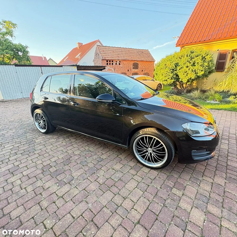 Volkswagen Golf - 4