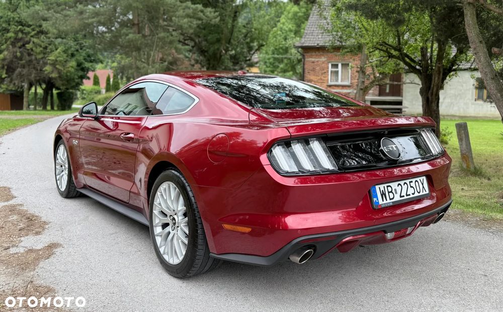 Ford Mustang - 10