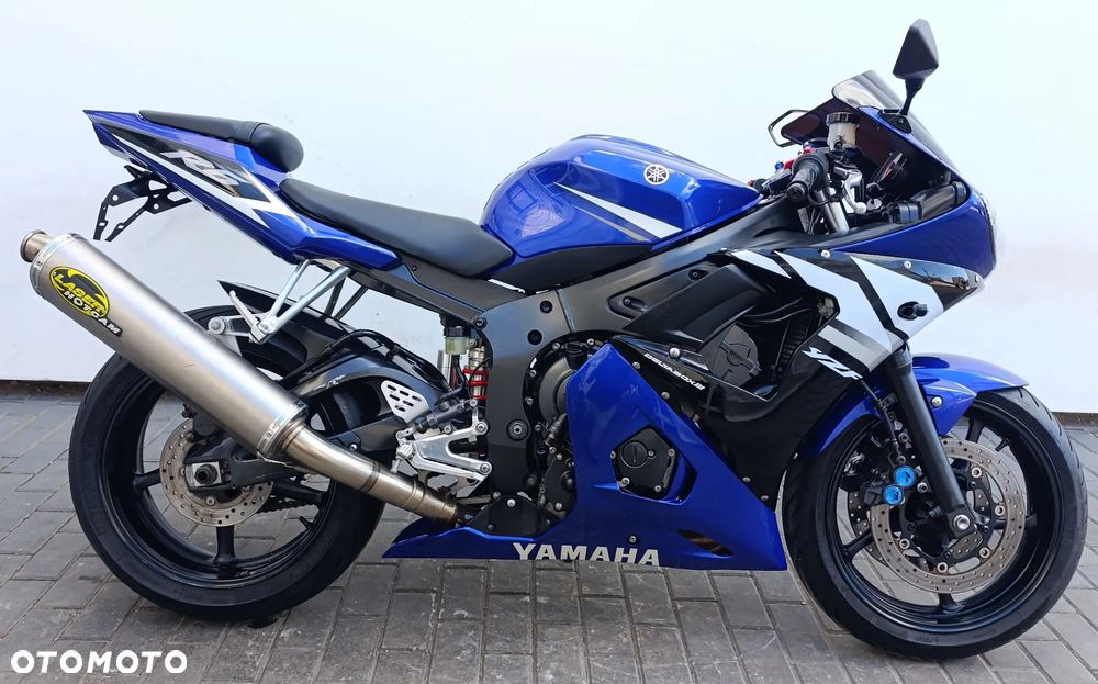 Yamaha R6 - 7